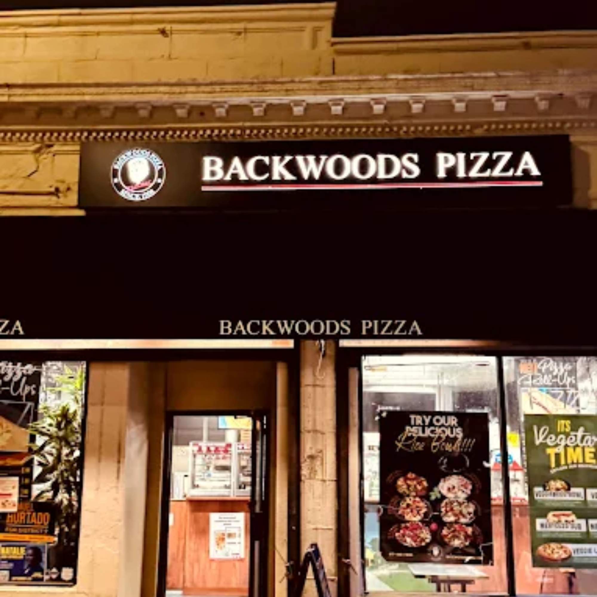 About Bomabay Curry Pizza